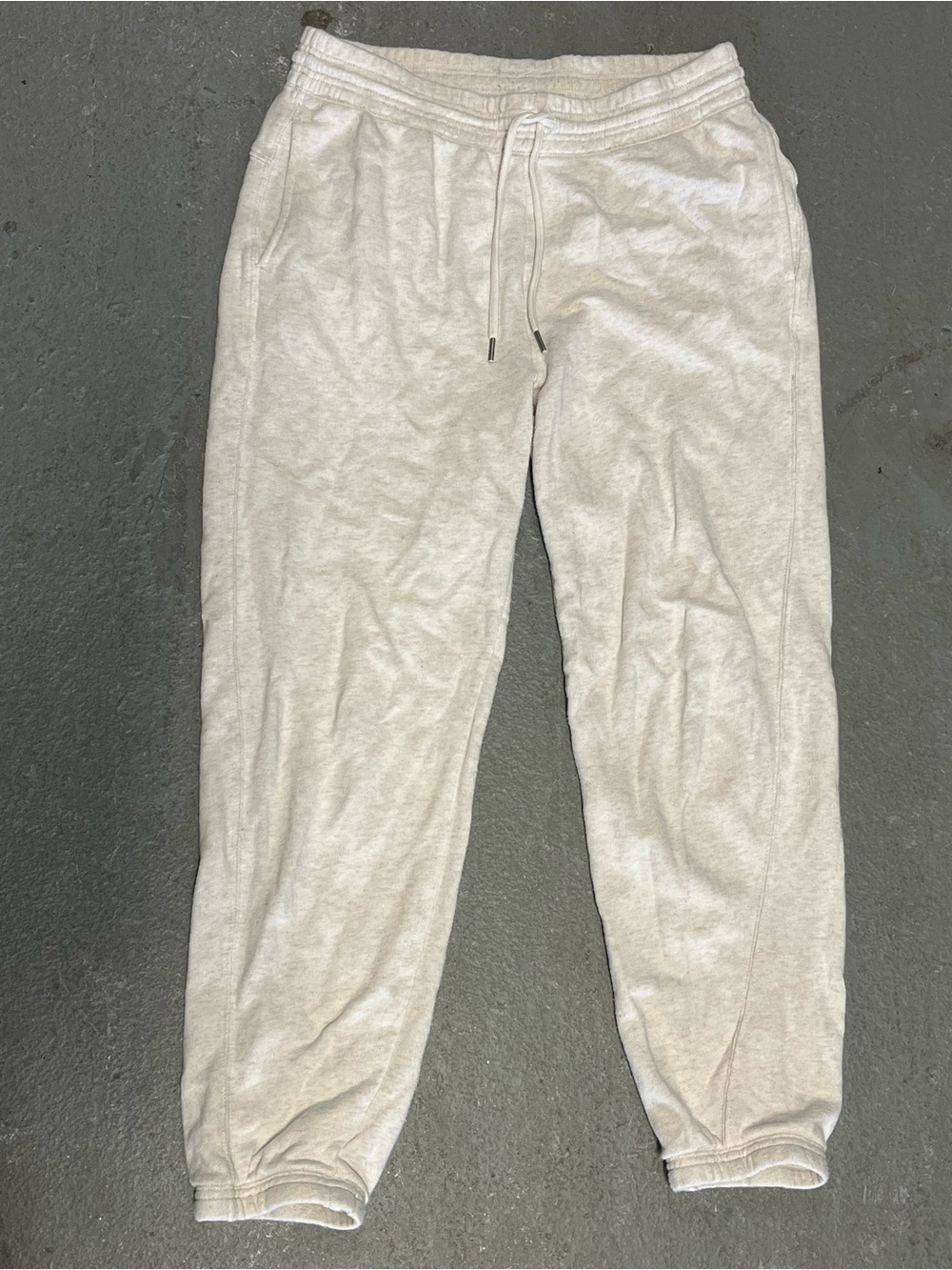 aerie women’s cream colored Jogger Sweatpants - Drawstring Waist